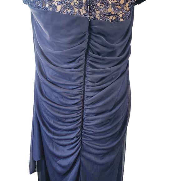 Xscape by Joanna Chen Blue Lace Sleeves Ruched Gown Dress Plus Size 14 - Picture 7 of 10